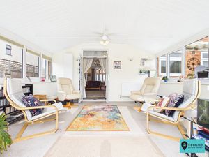 Sun Room- click for photo gallery